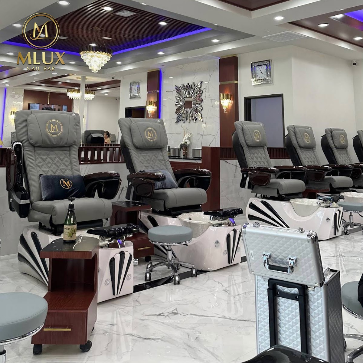 Mlux Nail Bar nail photo 7